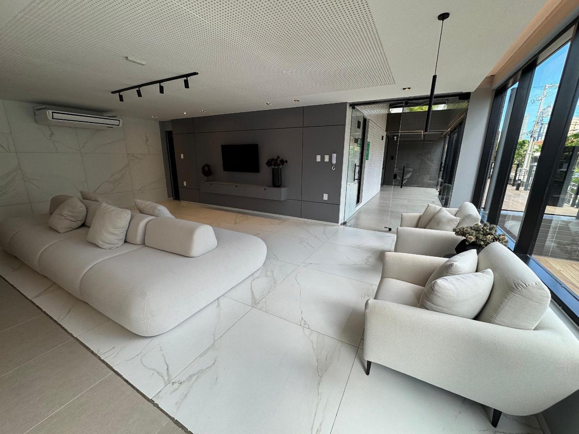Novo Apto 1 E Sala Super Varanda Em Manaira Apartamento